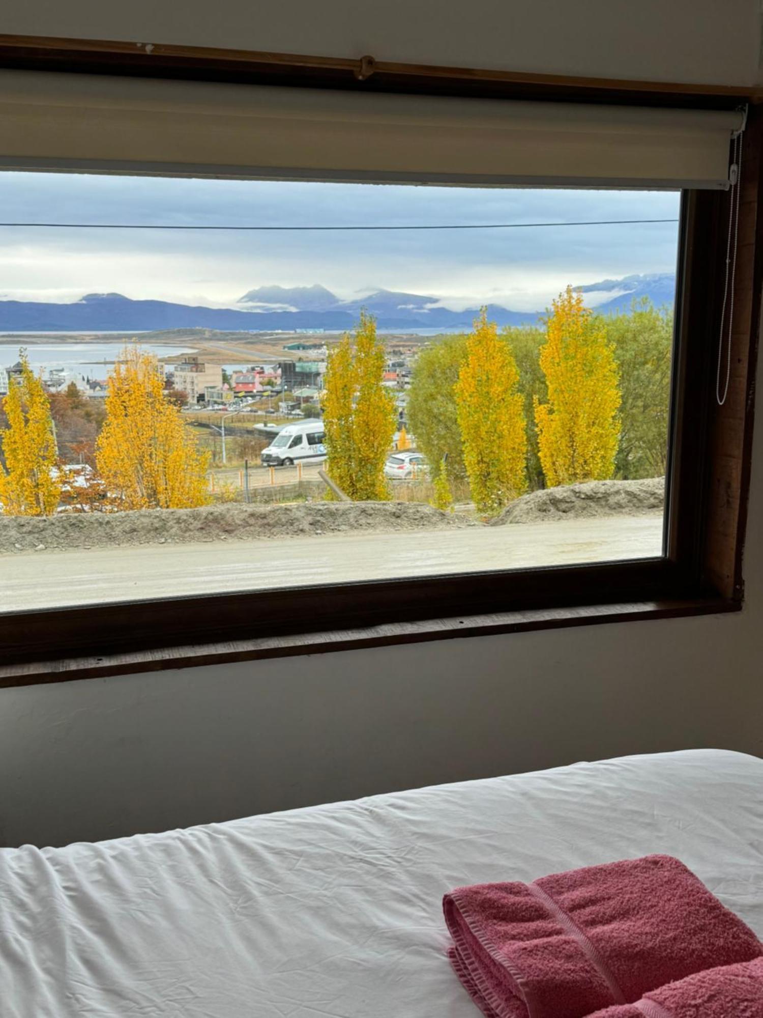 Mirando Al Canal Ushuaia Esterno foto